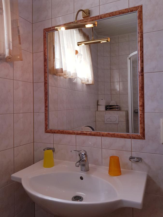 Gasthof Janits Burgau Екстер'єр фото